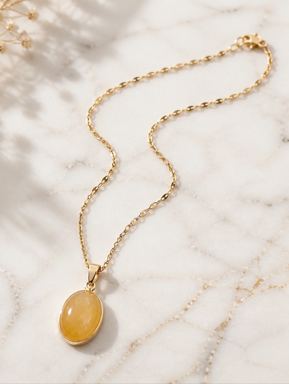 18K Gold Plated Yellow Jade Oval Pendant Necklace 16"+2" Non Tarnish Titanium